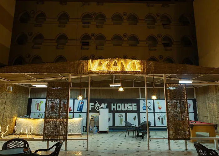Fox House & Hotel