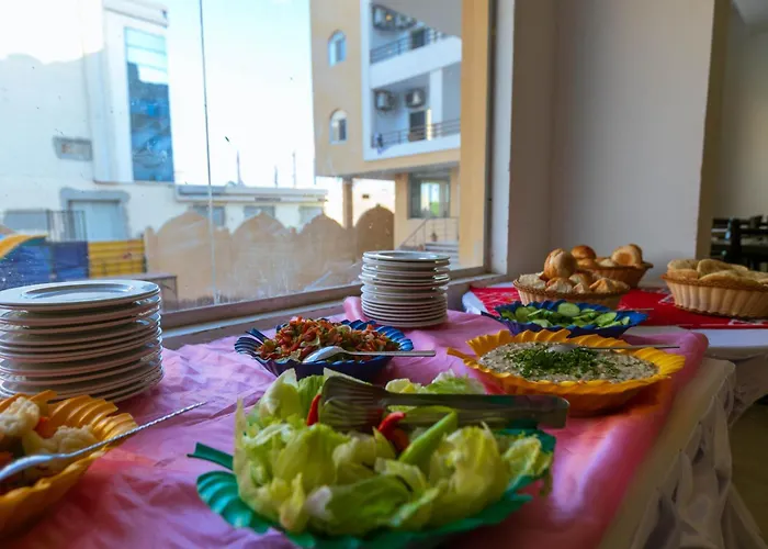 Fox House & * Hurghada