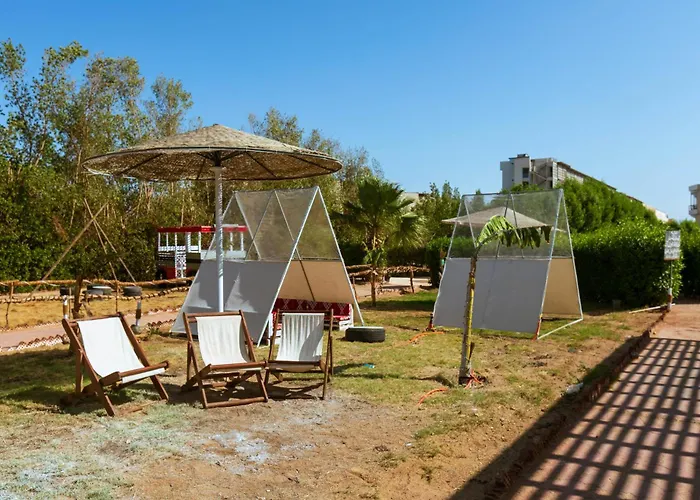 Fox House & * Hurghada